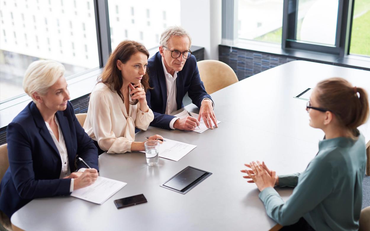 Join Our Team! Service Executive Positions Open.